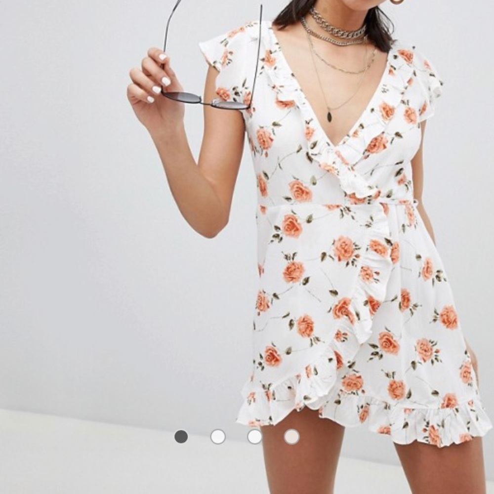 ASOS white floral wrap dress M/8